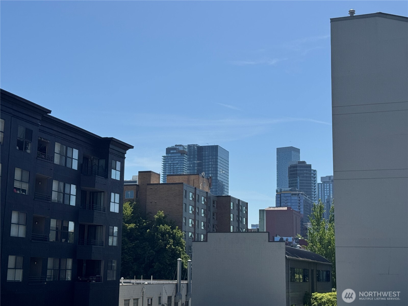 76 Cedar Street #611, Seattle, WA 98121