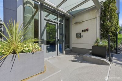76 Cedar Street #611, Seattle, WA 98121 - Photo 29