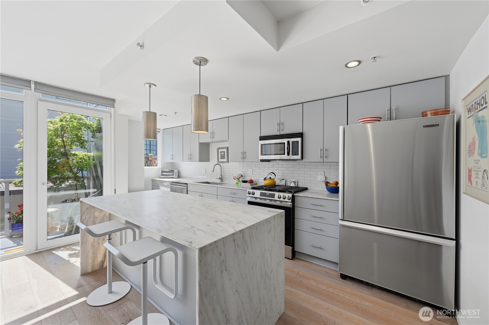76 Cedar Street #611, Seattle, WA 98121