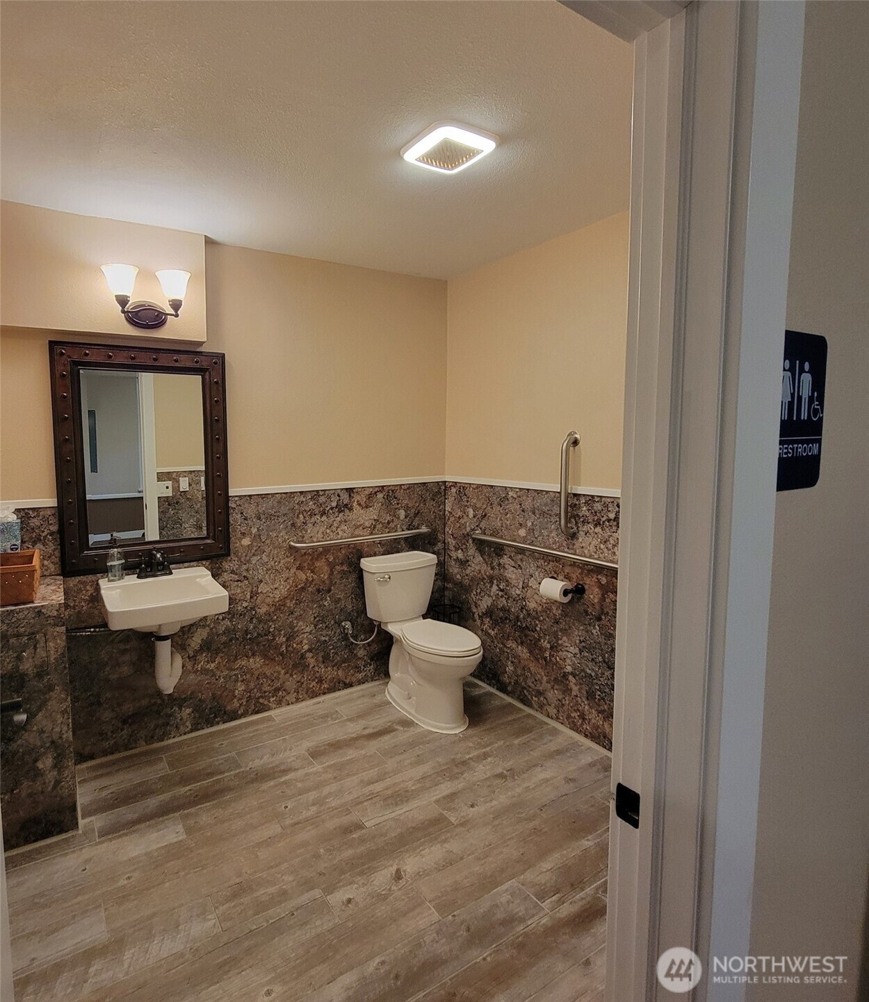 30317 US 2 , Sultan, WA 98294