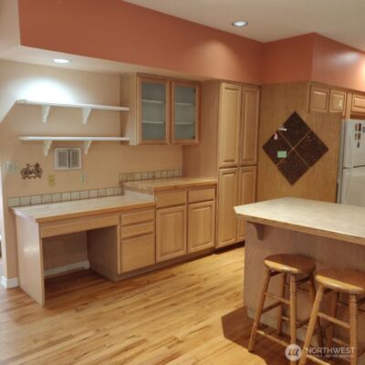 8511 Ferncliff Avenue NE, Bainbridge Island, WA 98110 - Photo 12