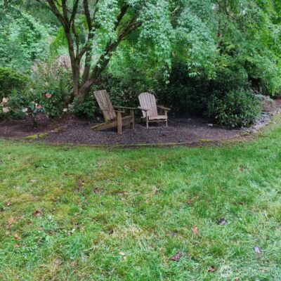 8511 Ferncliff Avenue NE, Bainbridge Island, WA 98110 - Photo 22