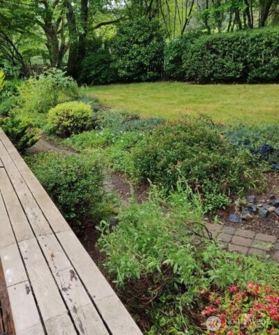 8511 Ferncliff Avenue NE, Bainbridge Island, WA 98110 - Photo 25