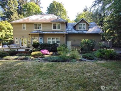 8511 Ferncliff Avenue NE, Bainbridge Island, WA 98110 - Photo 3