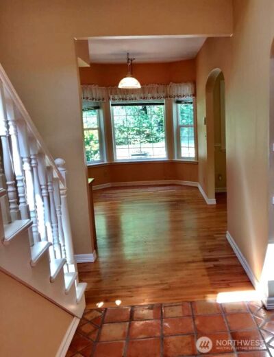 8511 Ferncliff Avenue NE, Bainbridge Island, WA 98110 - Photo 4