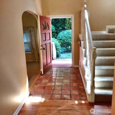 8511 Ferncliff Avenue NE, Bainbridge Island, WA 98110 - Photo 5
