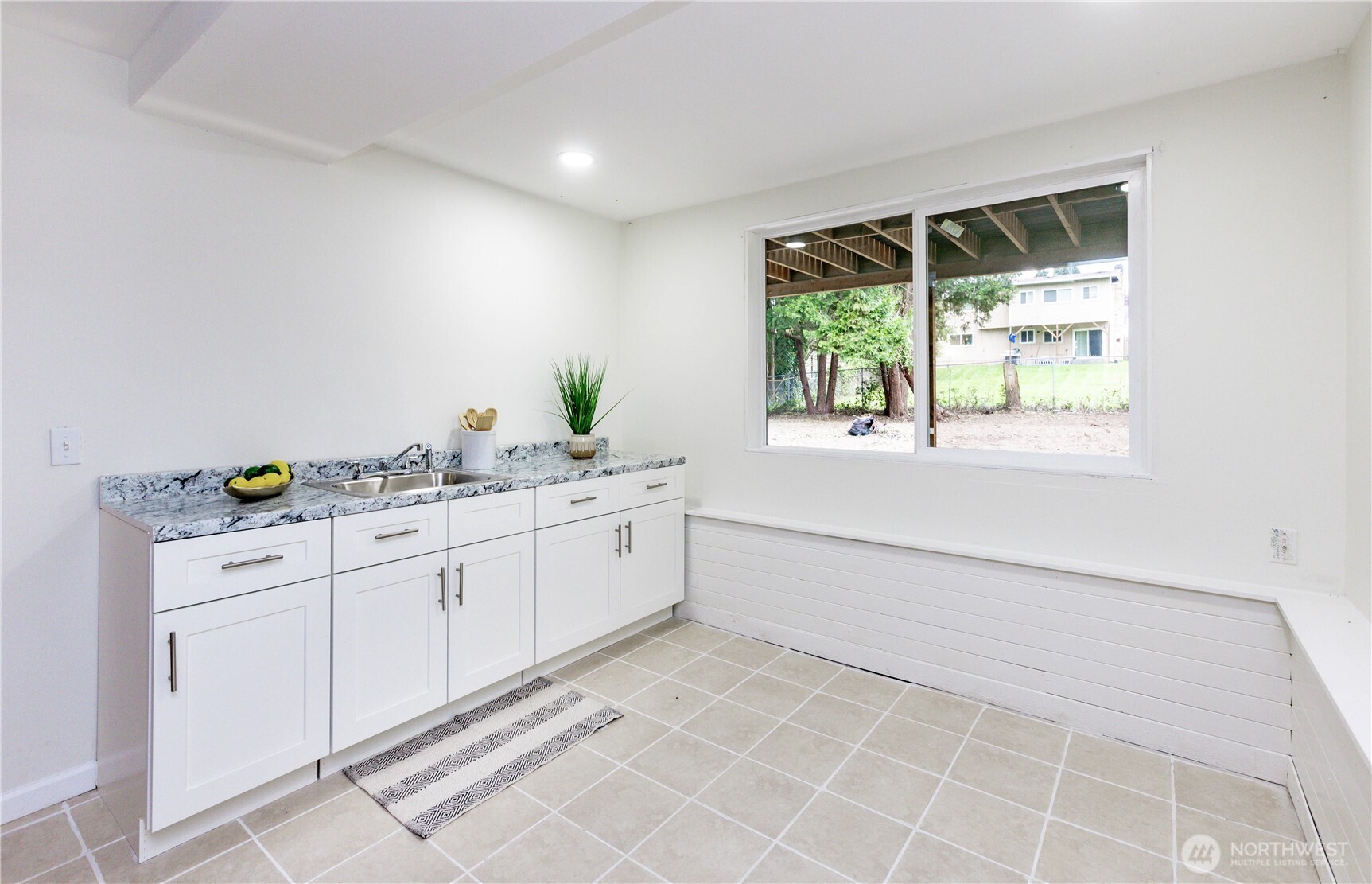9439 11th Avenue SW, Seattle, WA 98106
