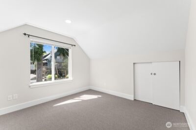 5243 19th Avenue NE, Seattle, WA 98105 - Photo 26