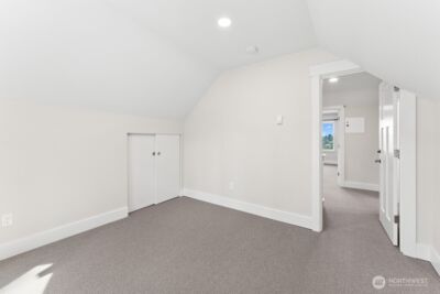 5243 19th Avenue NE, Seattle, WA 98105 - Photo 27