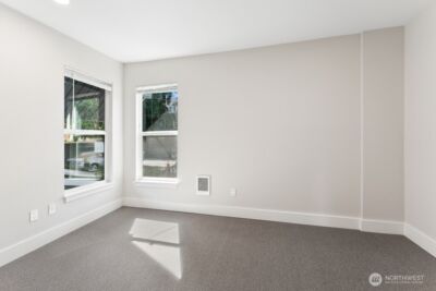 5243 19th Avenue NE, Seattle, WA 98105 - Photo 16