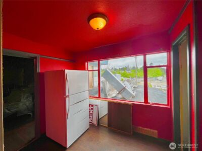 4200 Rainier Avenue S, Seattle, WA 98118 - Photo 4