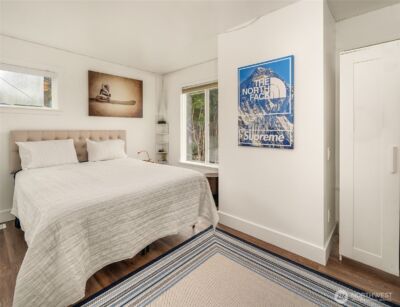 2820 27th Avenue W, Seattle, WA 98199 - Photo 20