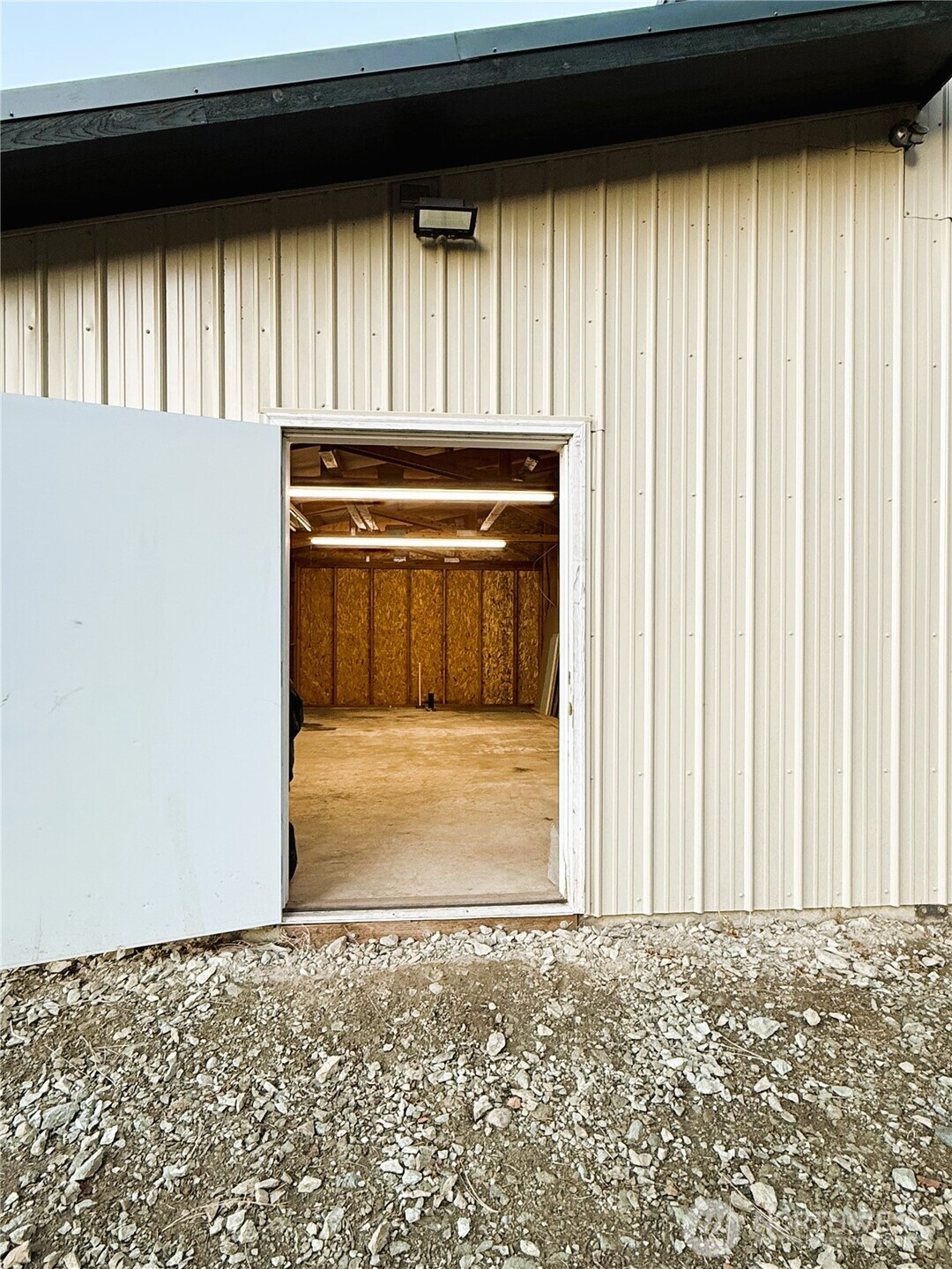 30543 Hwy 20 E, Republic, WA 99166