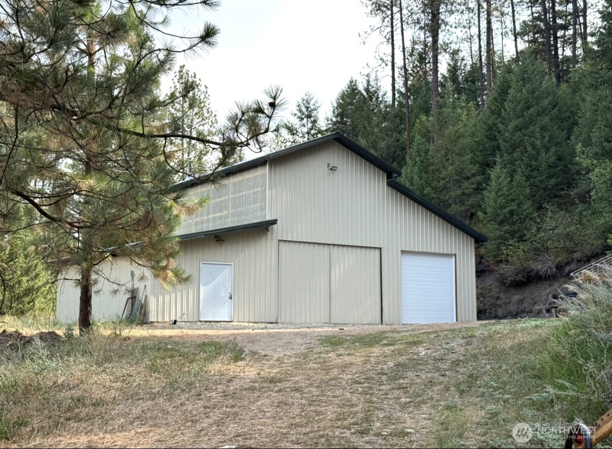 30543 Hwy 20 E, Republic, WA 99166