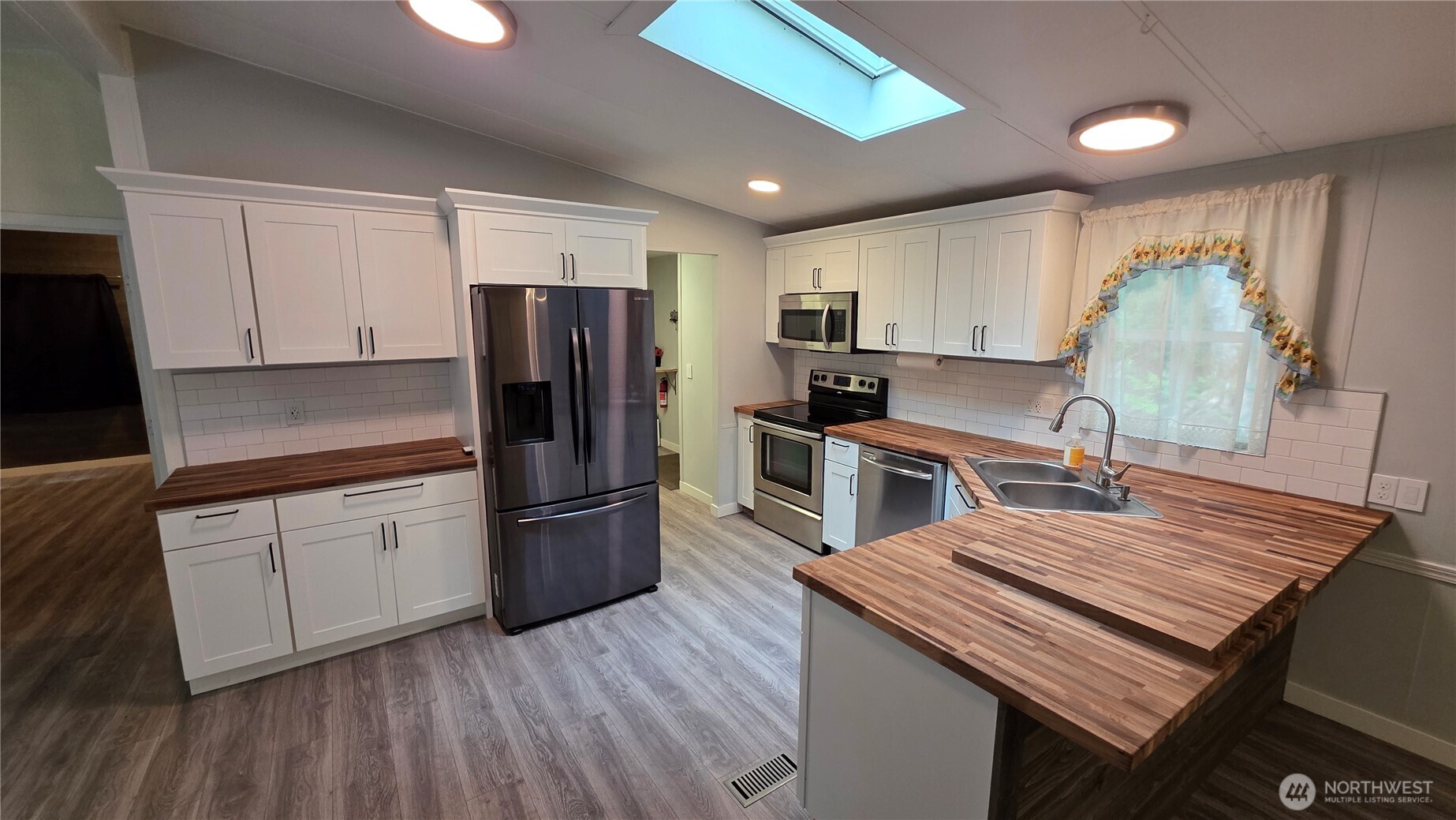 5170 Phillips Road SE, Port Orchard, WA 98366