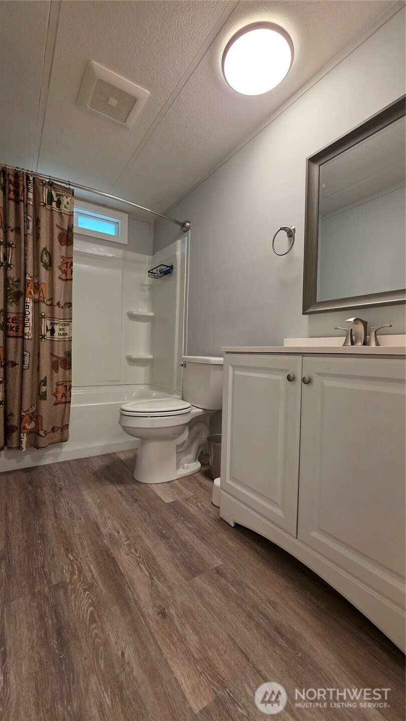 5170 Phillips Road SE, Port Orchard, WA 98366