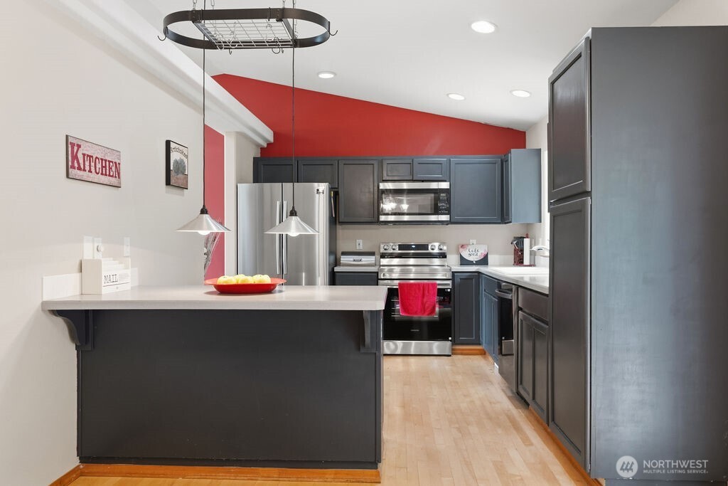 1565 Nordic Place , Poulsbo, WA 98370
