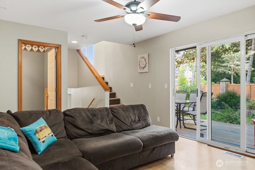 1565 Nordic Place , Poulsbo, WA 98370