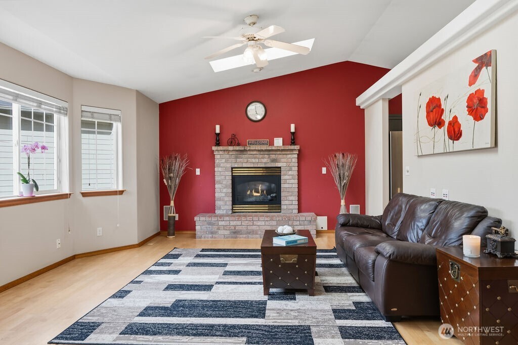 1565 Nordic Place , Poulsbo, WA 98370