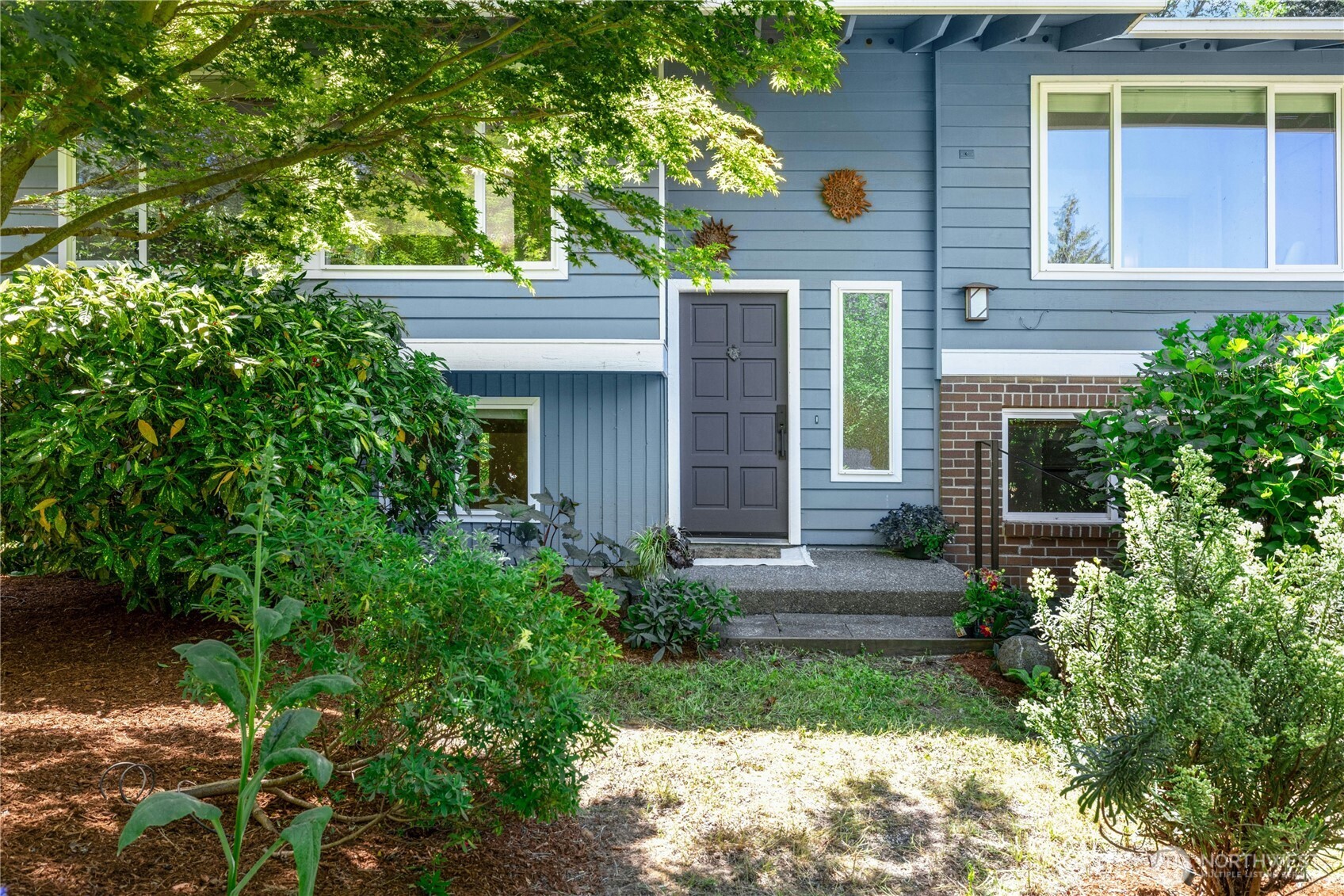 2051 NE Bartre Court , Poulsbo, WA 98370