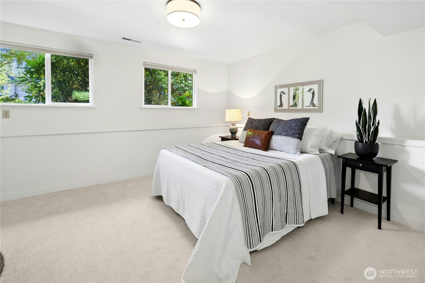 2051 NE Bartre Court , Poulsbo, WA 98370