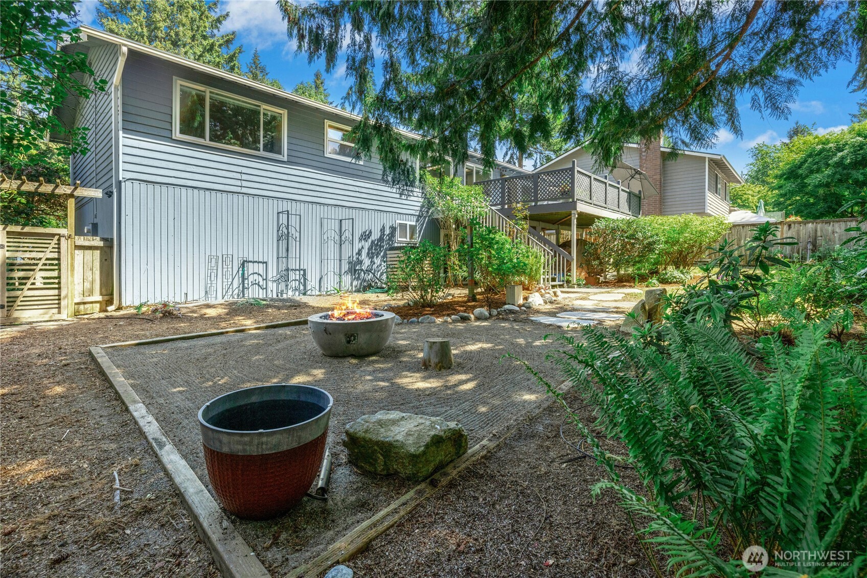 2051 NE Bartre Court , Poulsbo, WA 98370