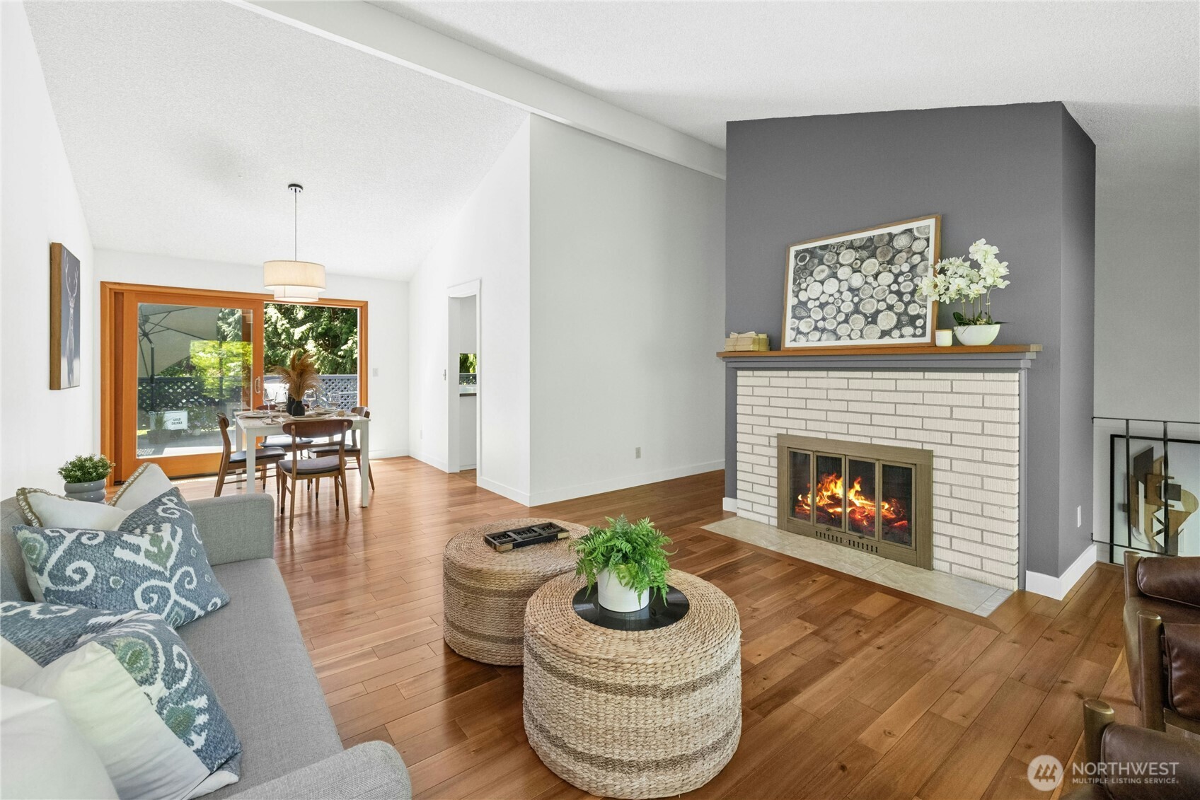 2051 NE Bartre Court , Poulsbo, WA 98370