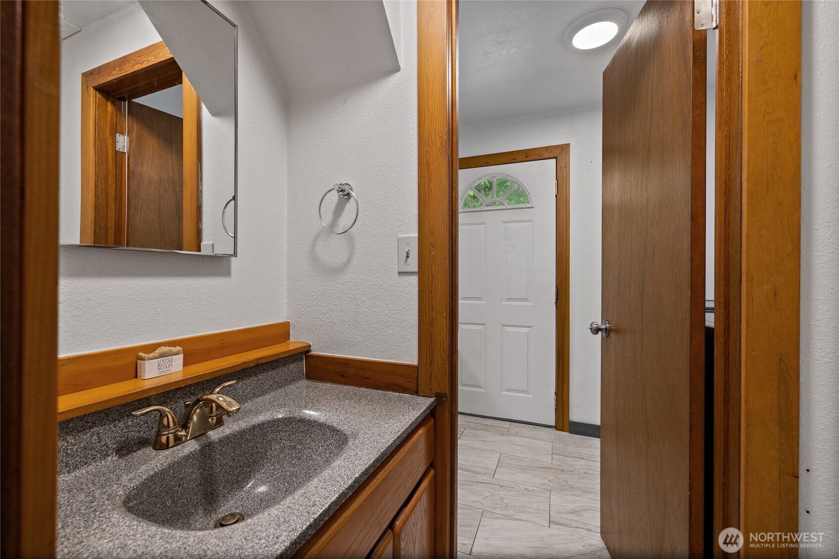 23069 Ryen Drive NW, Poulsbo, WA 98370