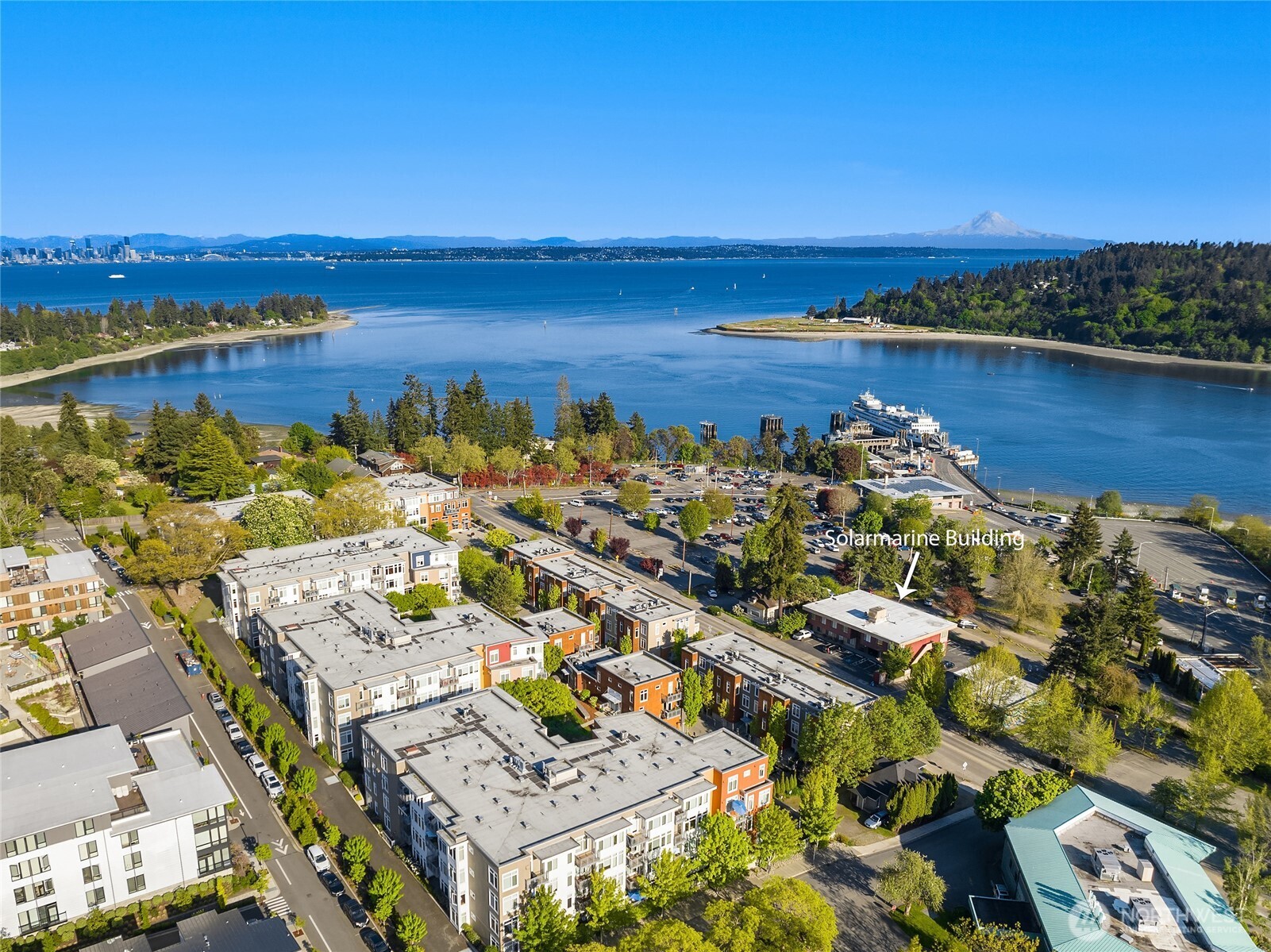 755 Winslow Way E #206, Bainbridge Island, WA 98110