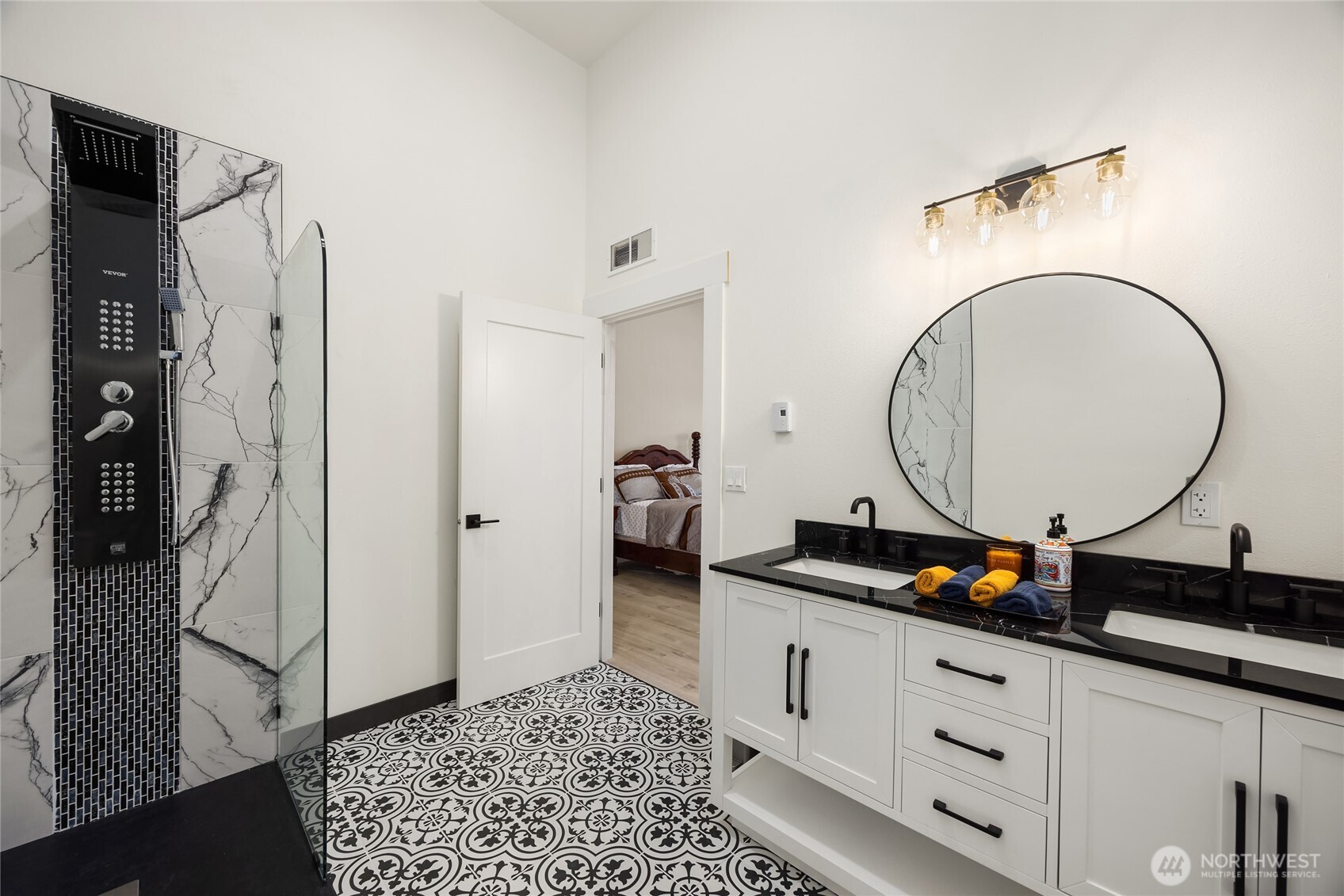 22822 Tranquility Place NE, Kingston, WA 98346