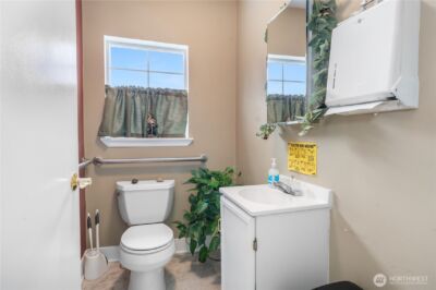 18978 Front Street NE, Poulsbo, WA 98370 - Photo 18