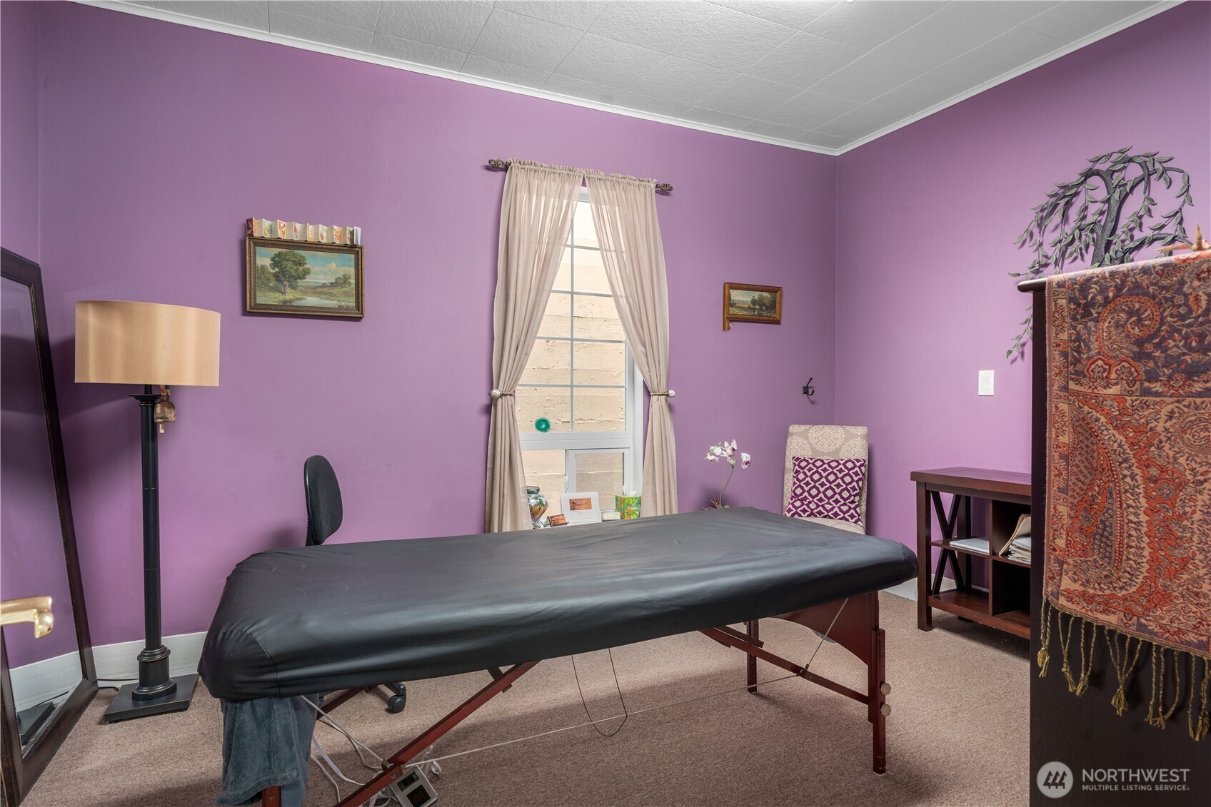 18978 Front Street NE, Poulsbo, WA 98370