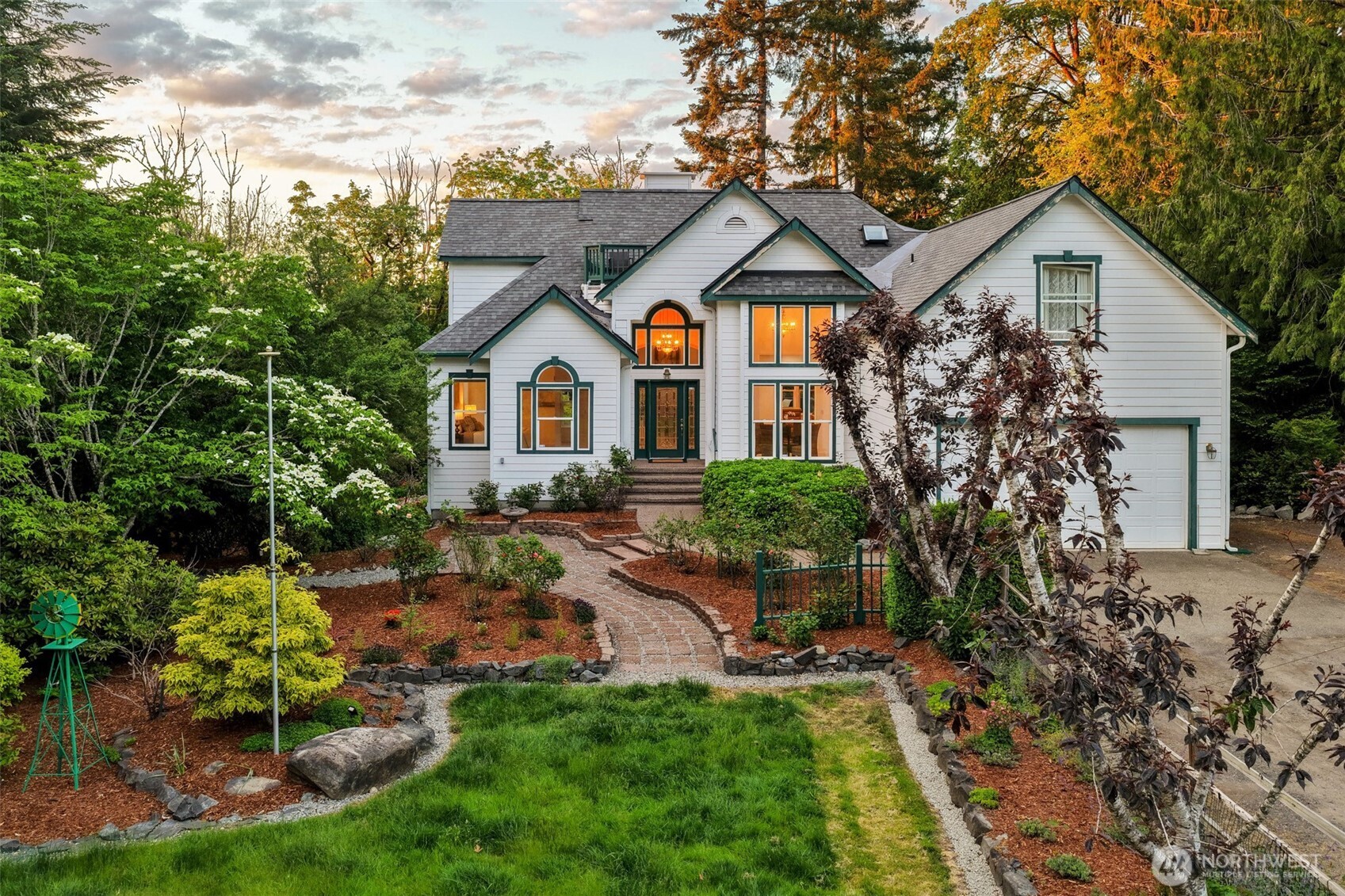 5663 SE Forest Haven Lane , Port Orchard, WA 98366