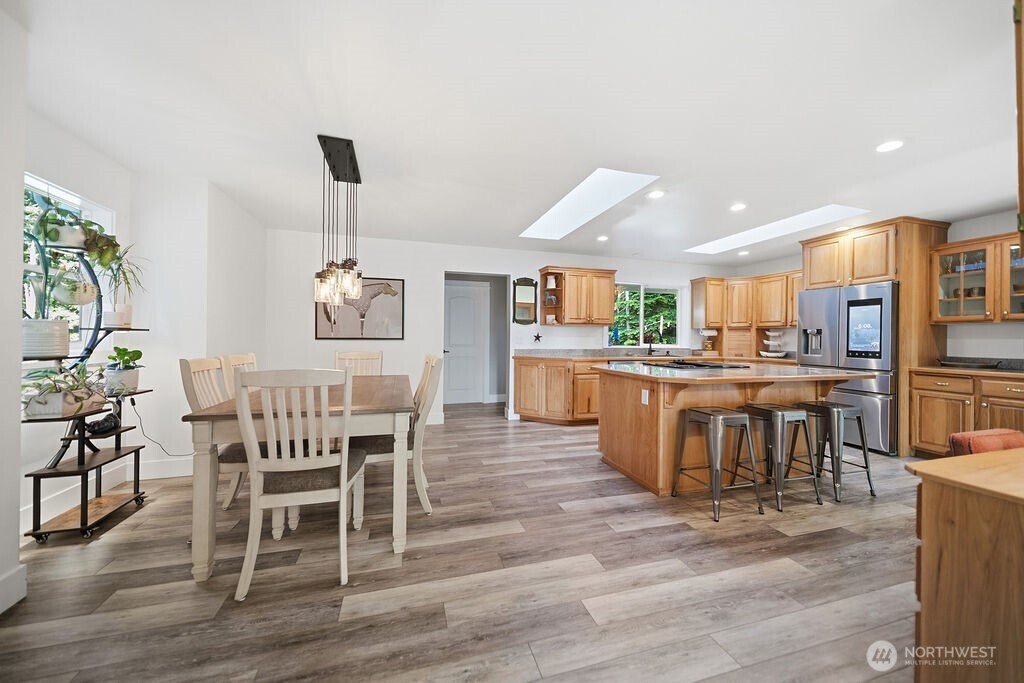 5689 SE FOREST HAVEN Lane , Port Orchard, WA 98366