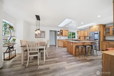 5689 SE FOREST HAVEN Lane , Port Orchard, WA 98366 - Photo 2