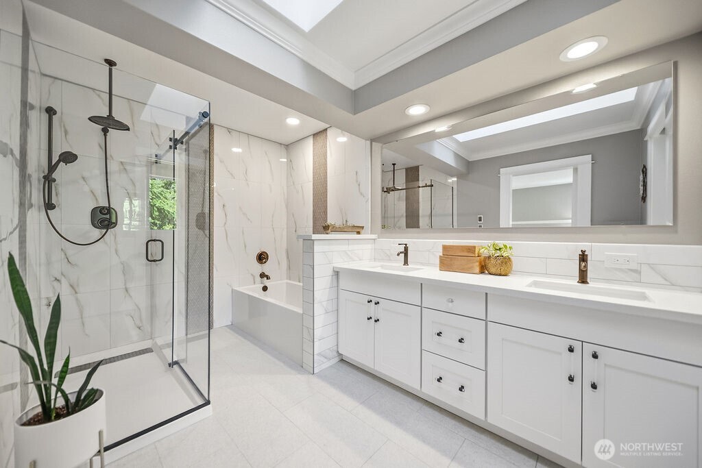 5689 SE FOREST HAVEN Lane , Port Orchard, WA 98366