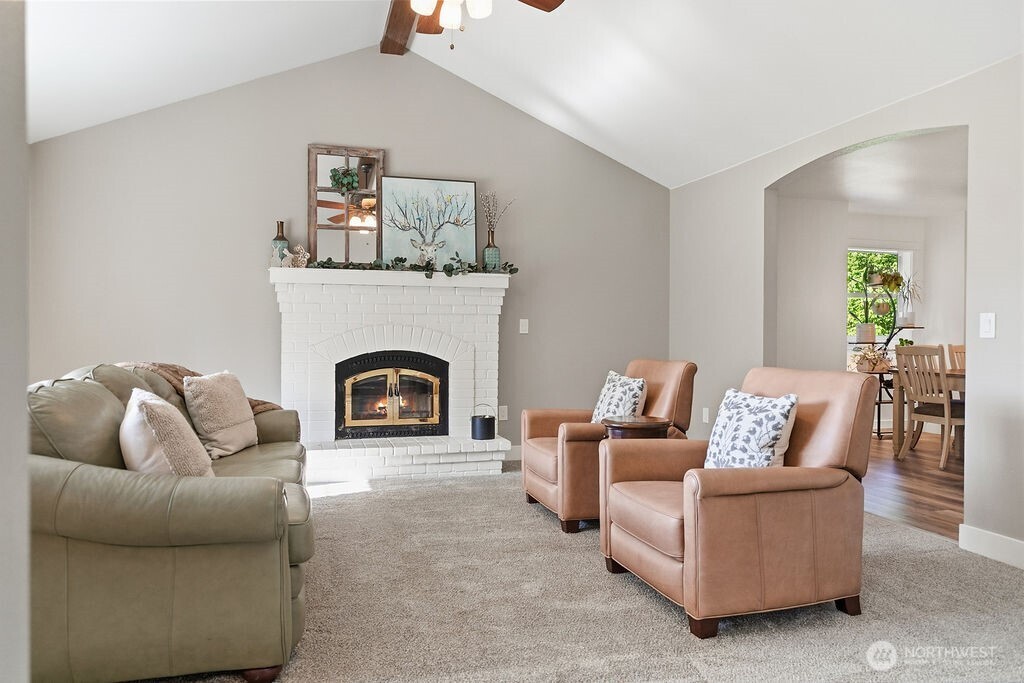 5689 SE FOREST HAVEN Lane , Port Orchard, WA 98366