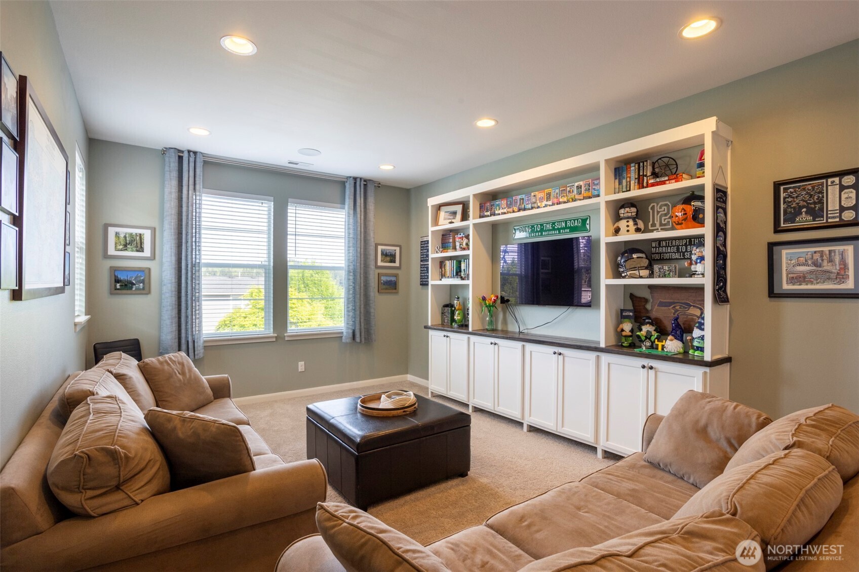 18748 Colwood Avenue NE, Poulsbo, WA 98370
