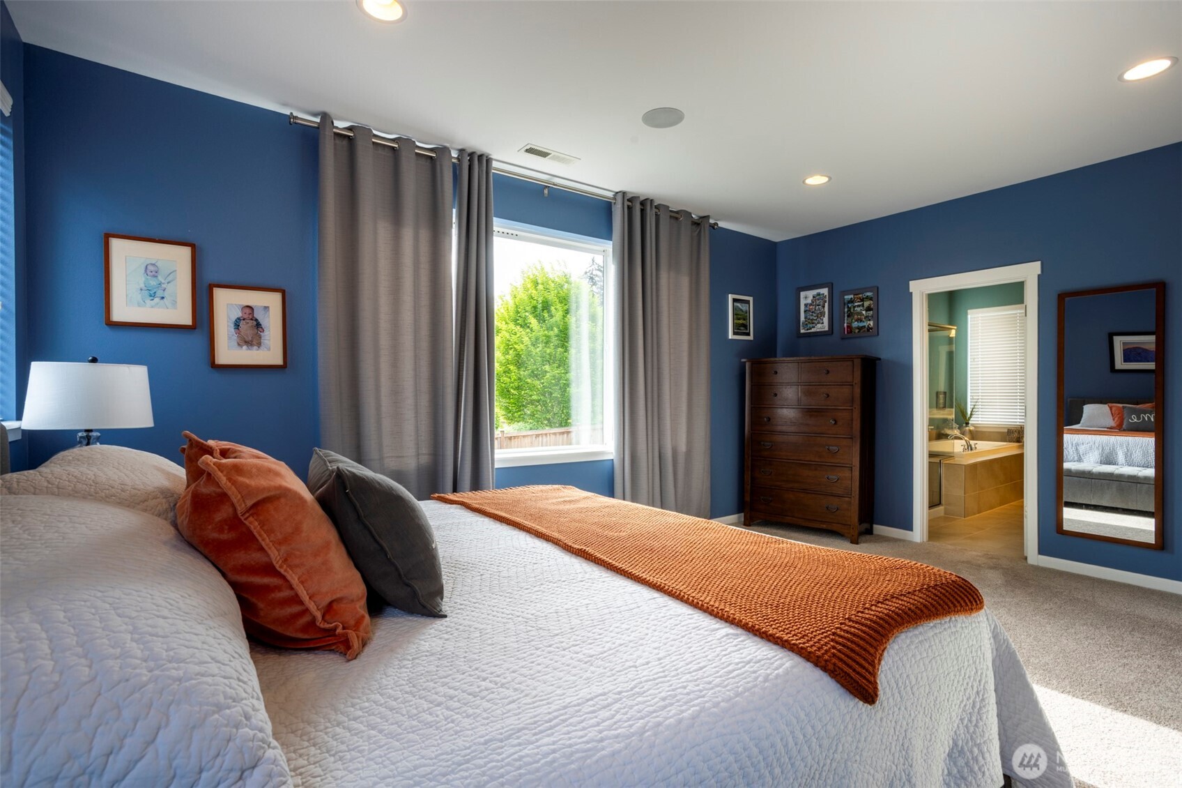 18748 Colwood Avenue NE, Poulsbo, WA 98370