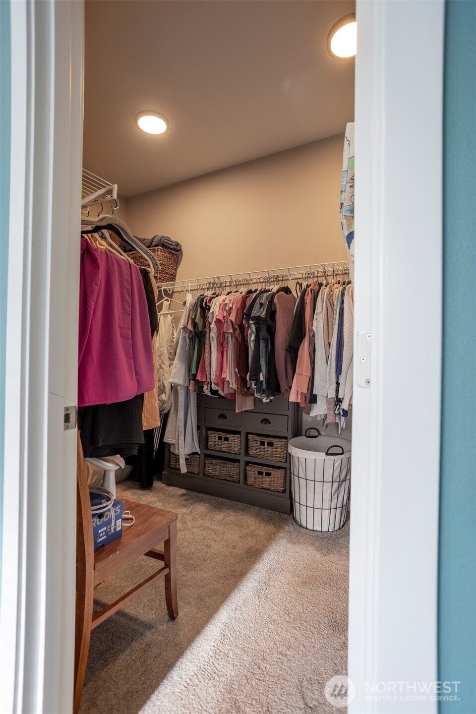18748 Colwood Avenue NE, Poulsbo, WA 98370