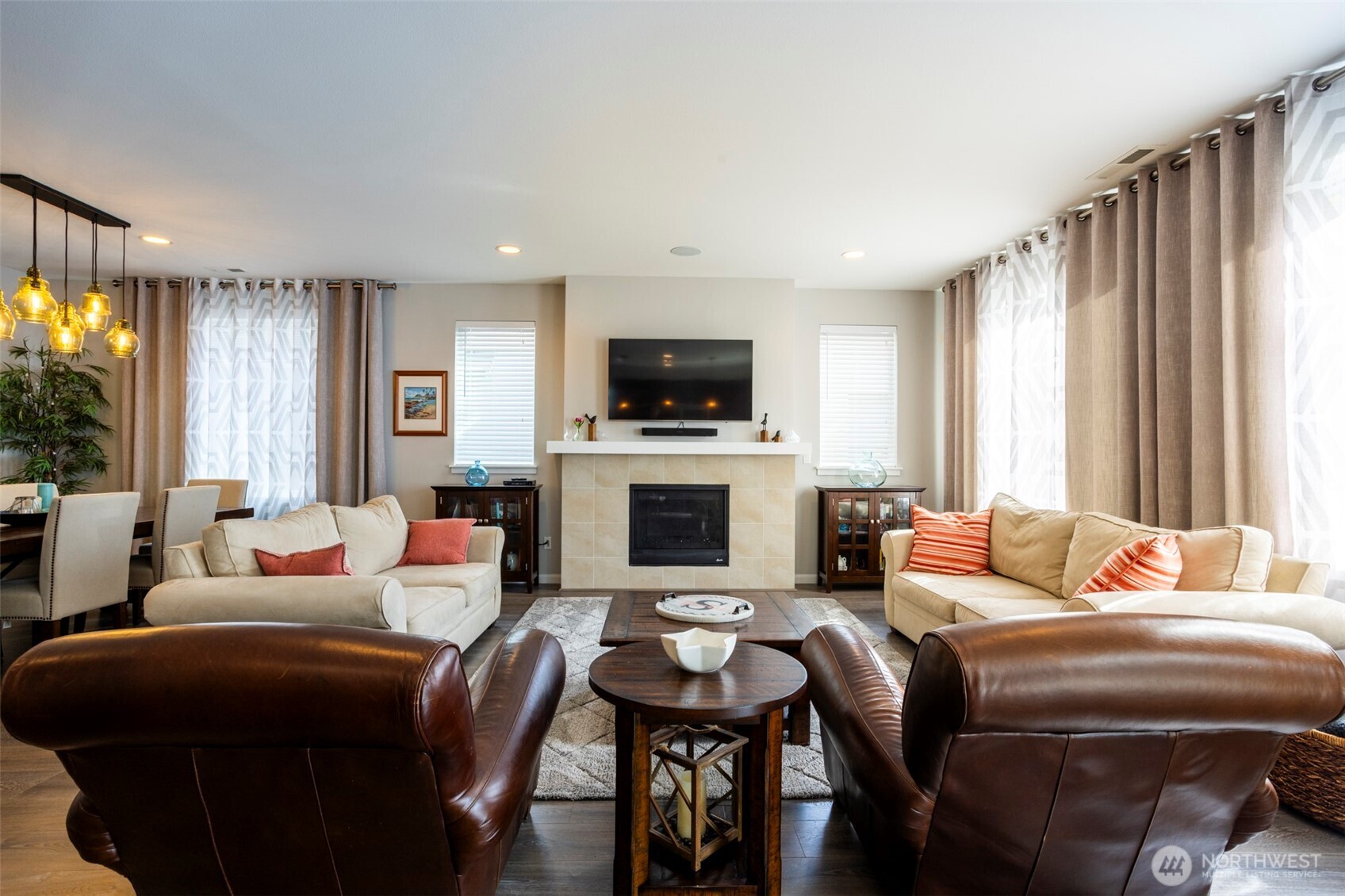 18748 Colwood Avenue NE, Poulsbo, WA 98370