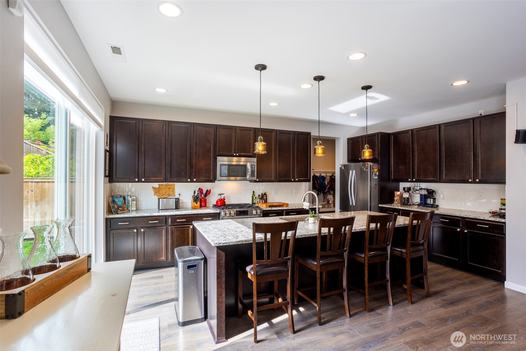 18748 Colwood Avenue NE, Poulsbo, WA 98370