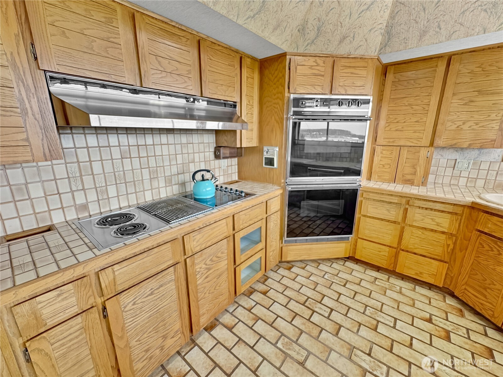 6814 Sleret Avenue , Vancouver, WA 98664