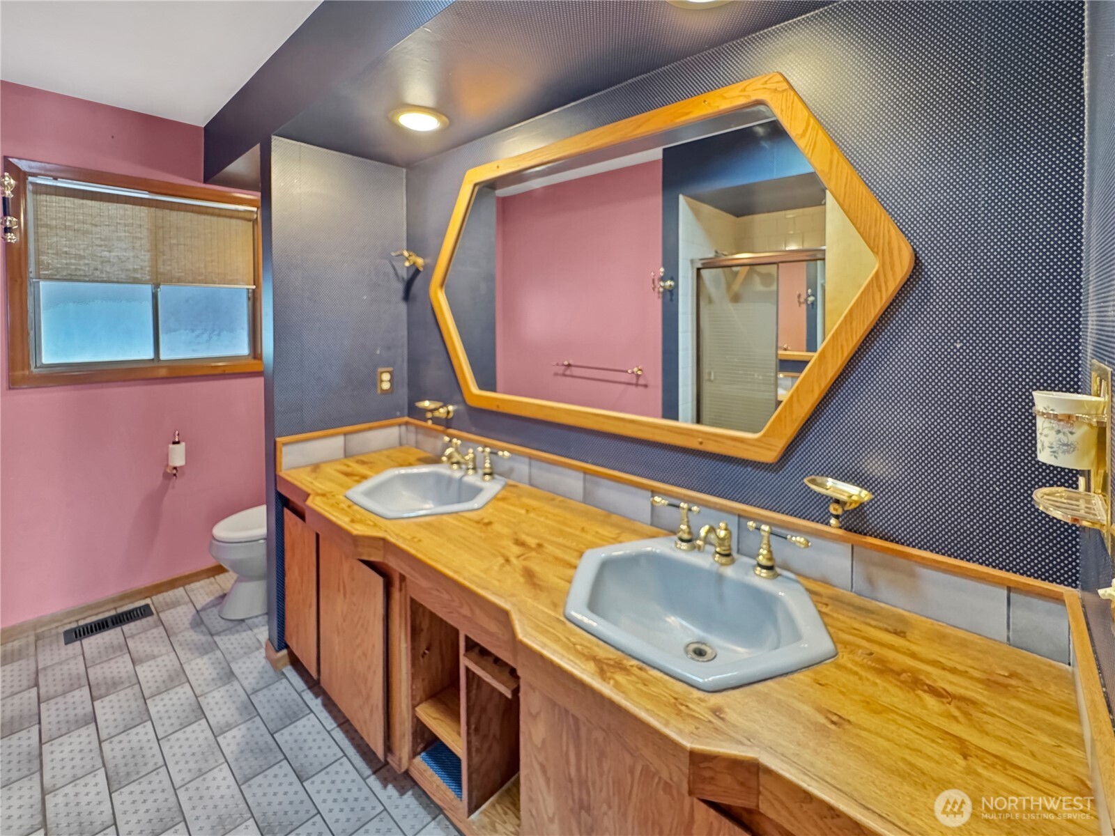 6814 Sleret Avenue , Vancouver, WA 98664