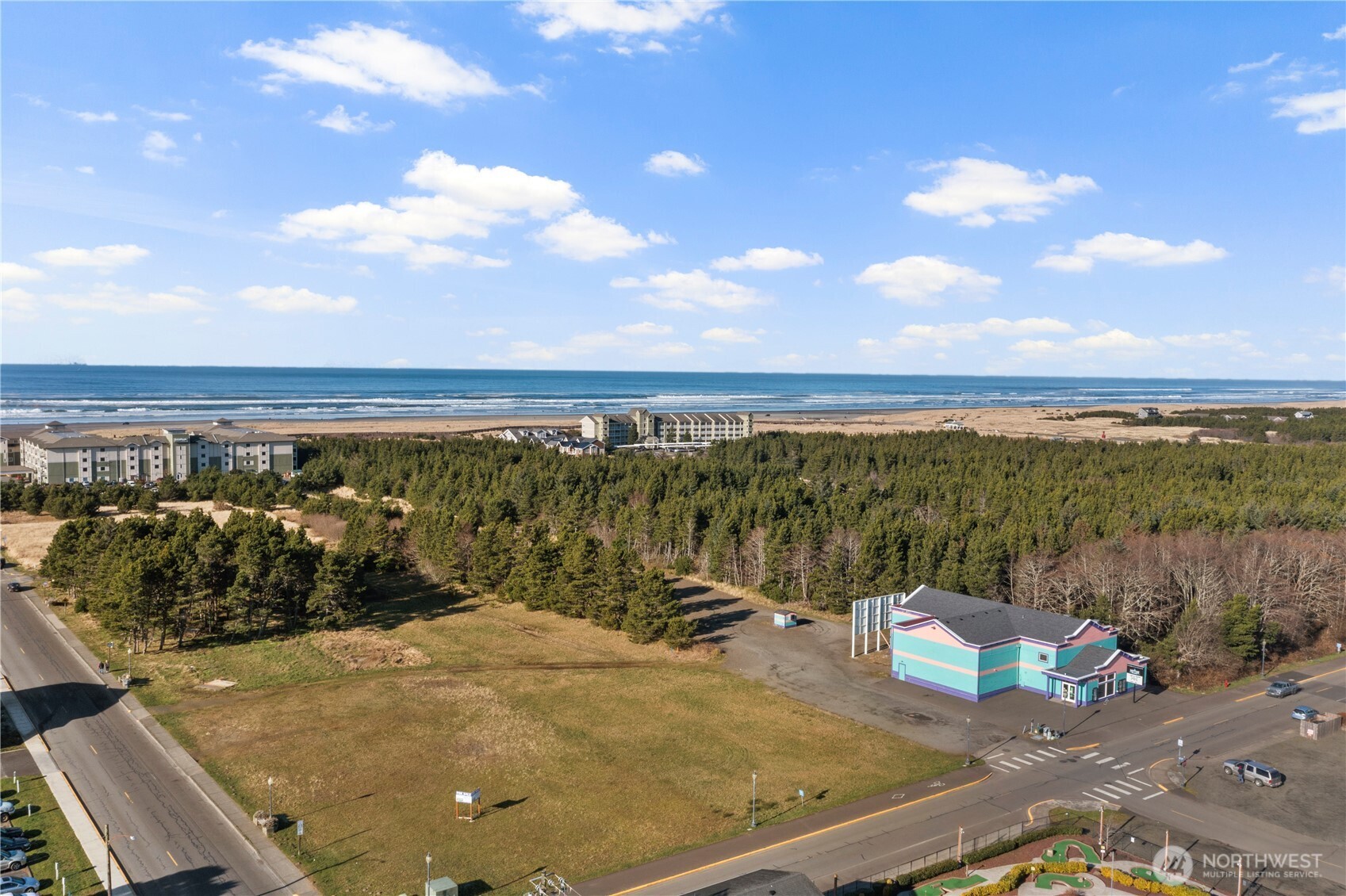 300 W Sid Snyder Drive , Long Beach, WA 98631