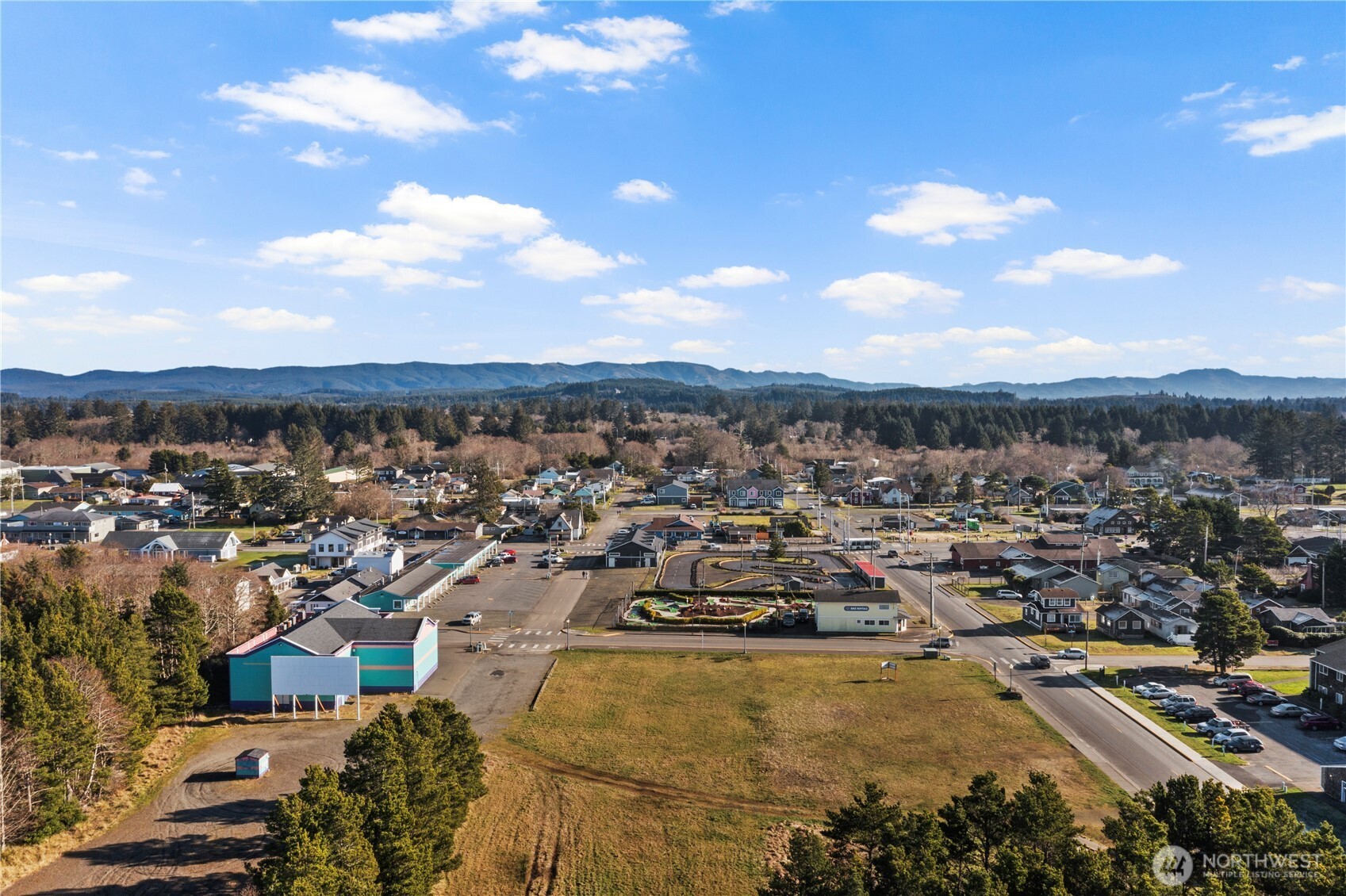 300 W Sid Snyder Drive , Long Beach, WA 98631
