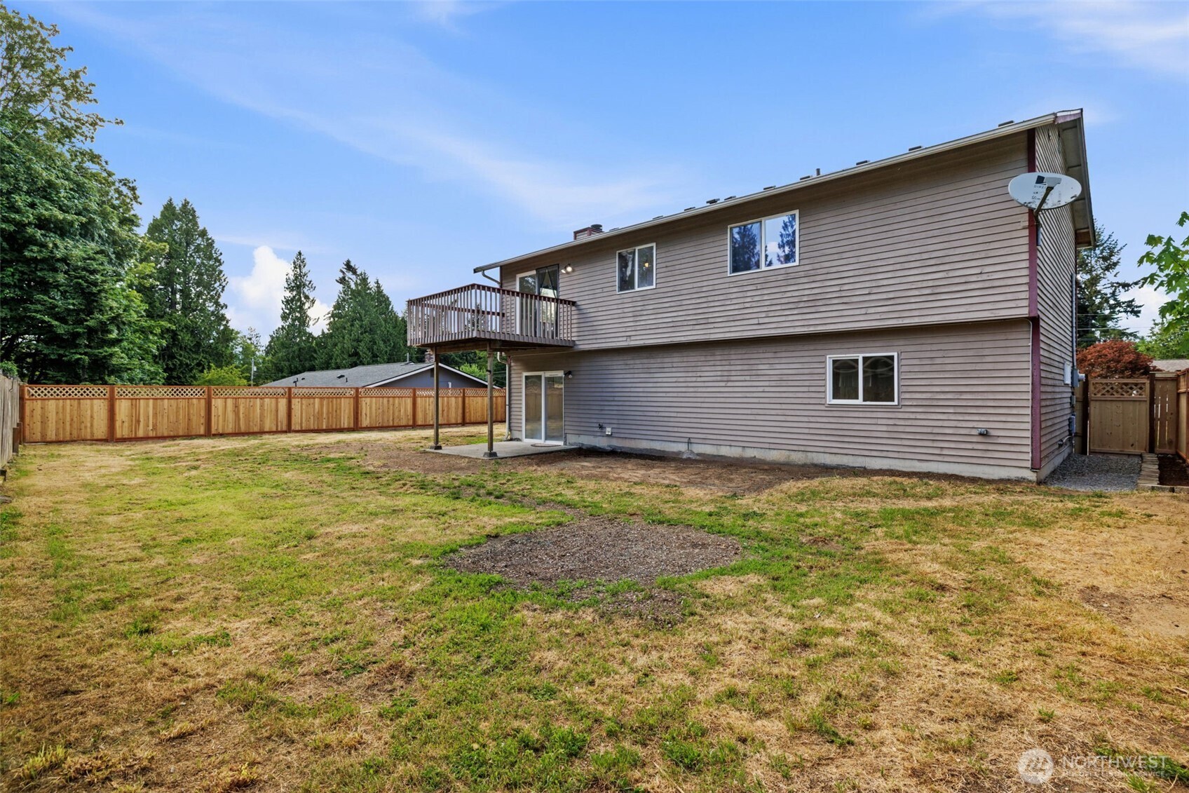 2233 NW Clinton Avenue , Poulsbo, WA 98370