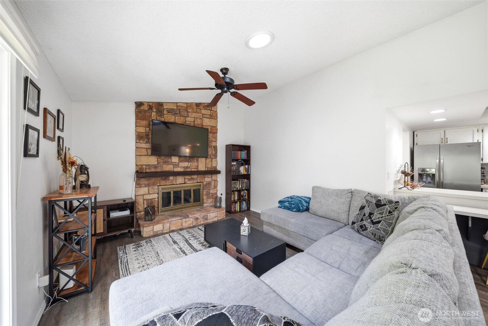 2213 NE Parkview Drive , Vancouver, WA 98686