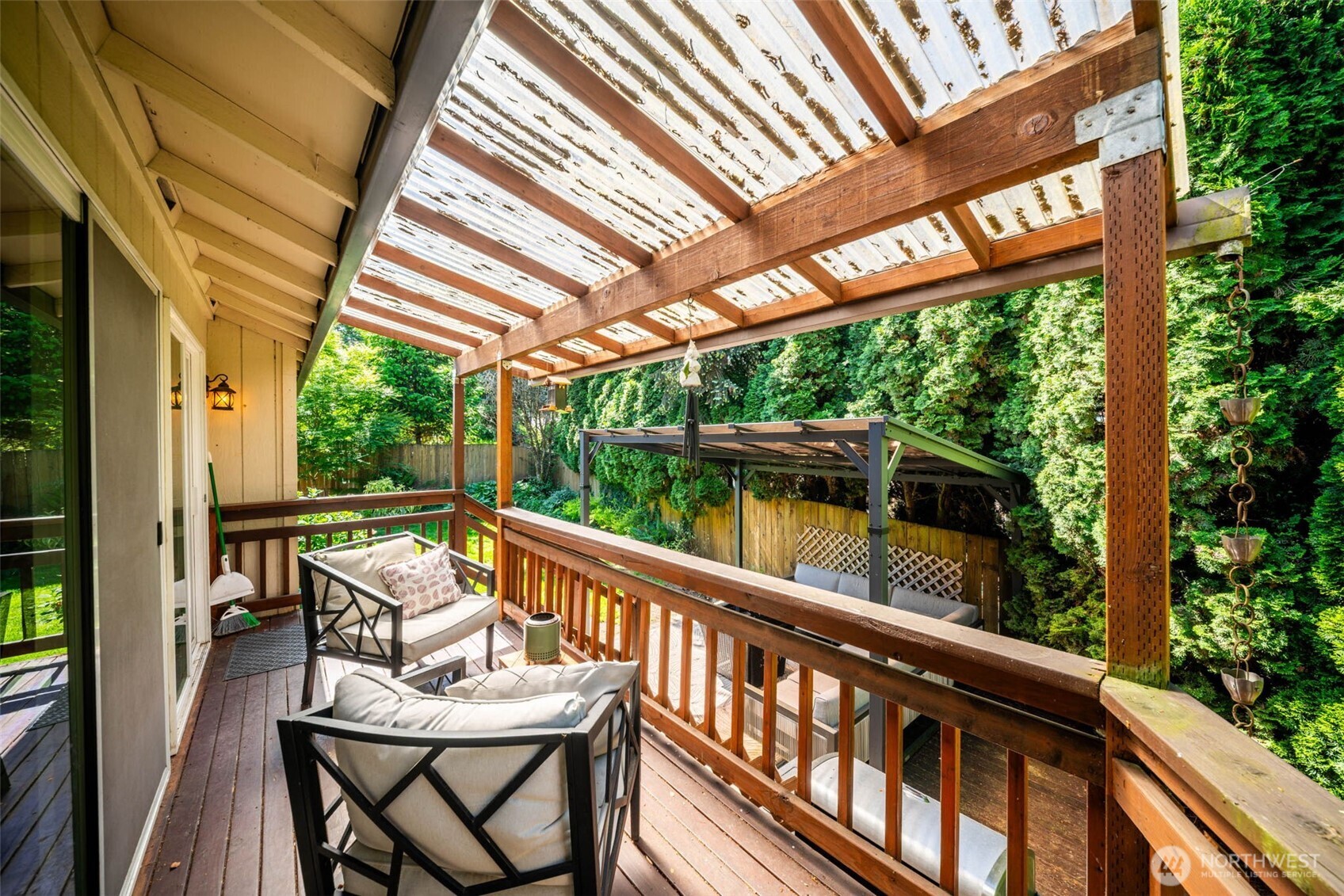 2213 NE Parkview Drive , Vancouver, WA 98686