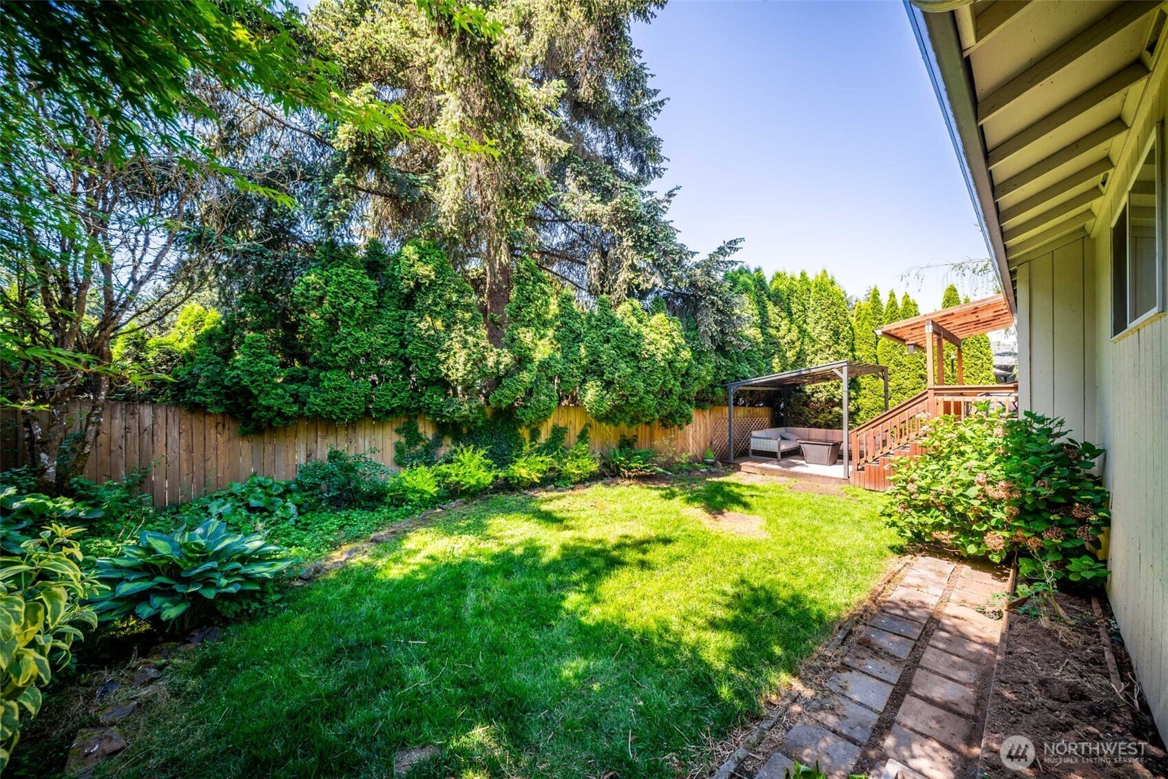 2213 NE Parkview Drive , Vancouver, WA 98686